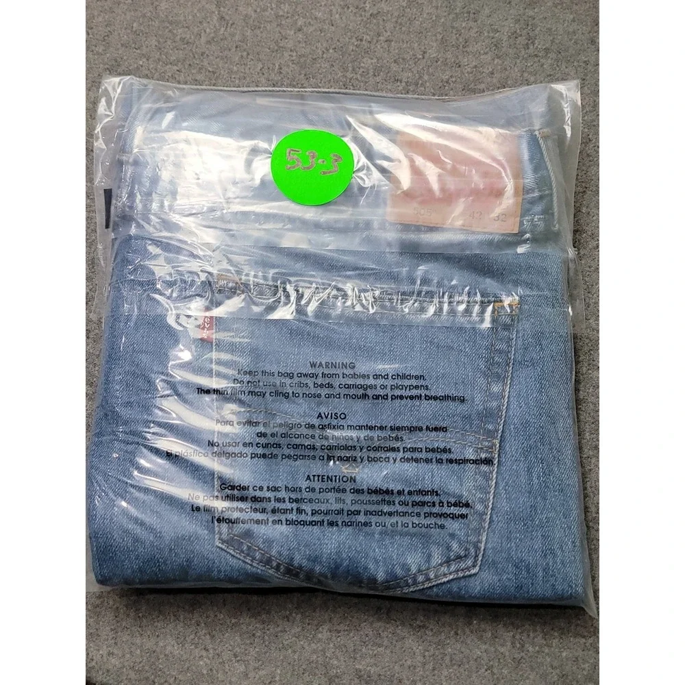 Levi Mens 505 Jeans 42x32 Blue Straight Leg Regular Fit Zip Fly Made‎ in Egypt